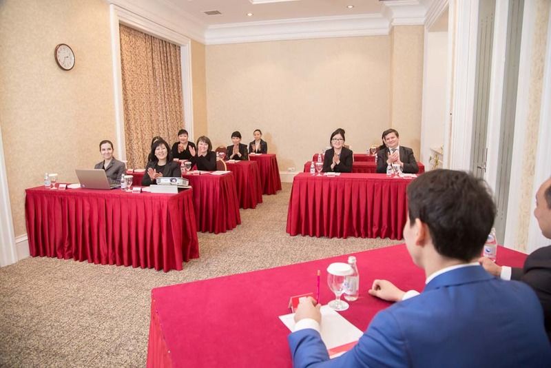 Ramada Plaza Astana Hotel ภายนอก รูปภาพ