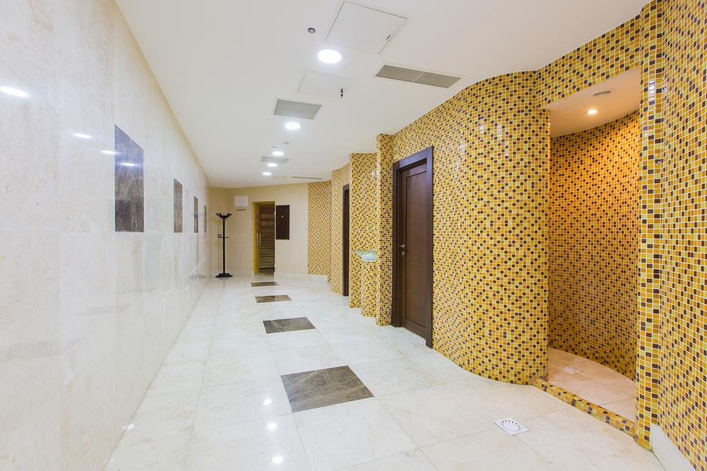 Ramada Plaza Astana Hotel ภายนอก รูปภาพ